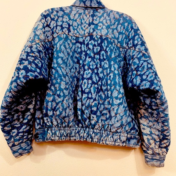 Fabulous Vintage Denim Quilted Cheetah Jacket - Picture 9 of 16